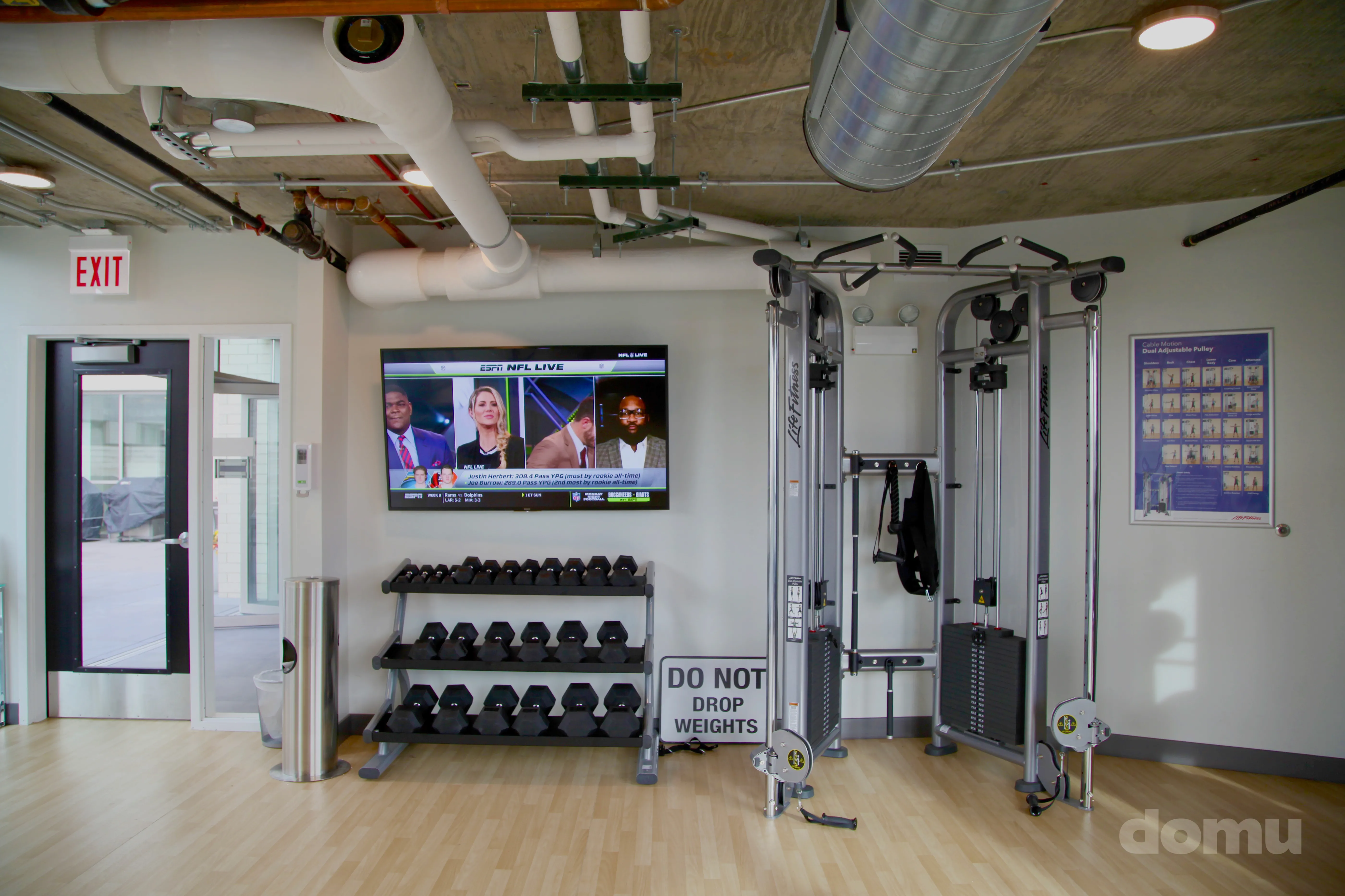 Lakeview 3200 Apartments