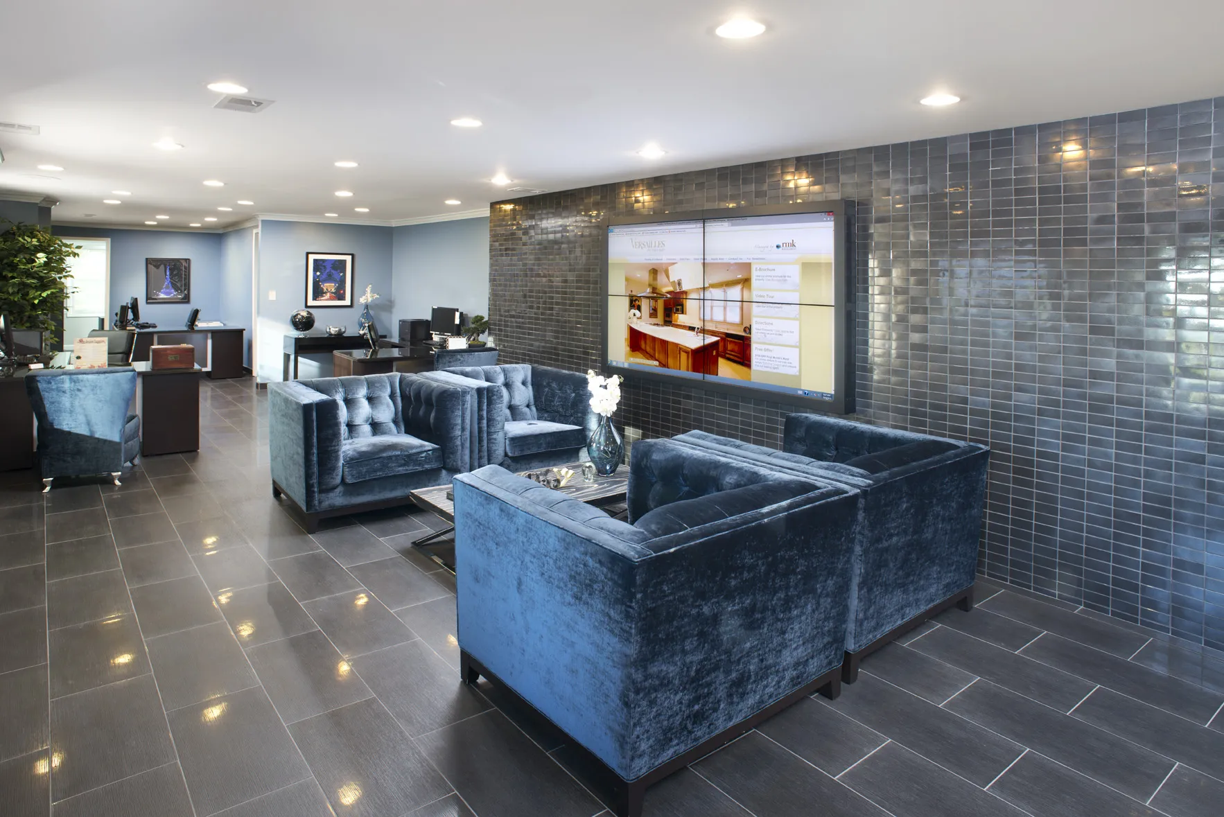 1 bedroom unit kitchen at Versailles on the Lakes Oakbrook Apartments 