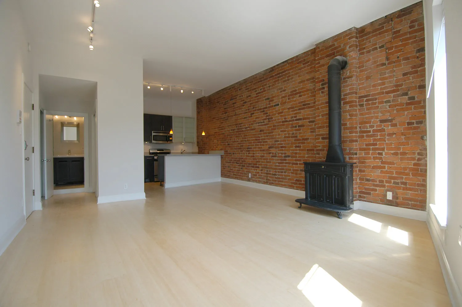 kitchen at Reside on Clark Apartments at 2200 N. Clark in Chicago