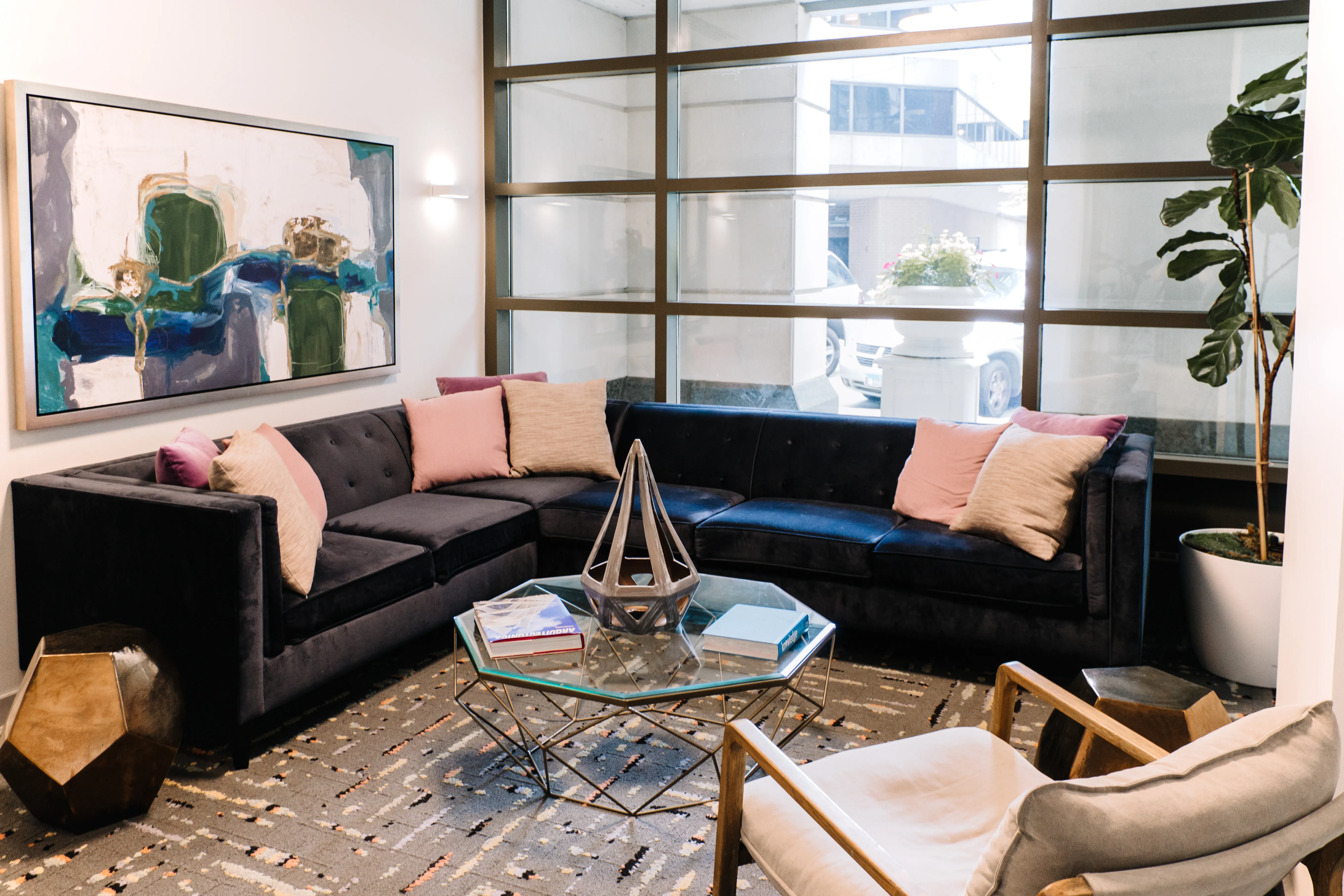 Entrance Lobby at 420 E Ohio Apartments in Streeterville Chicago