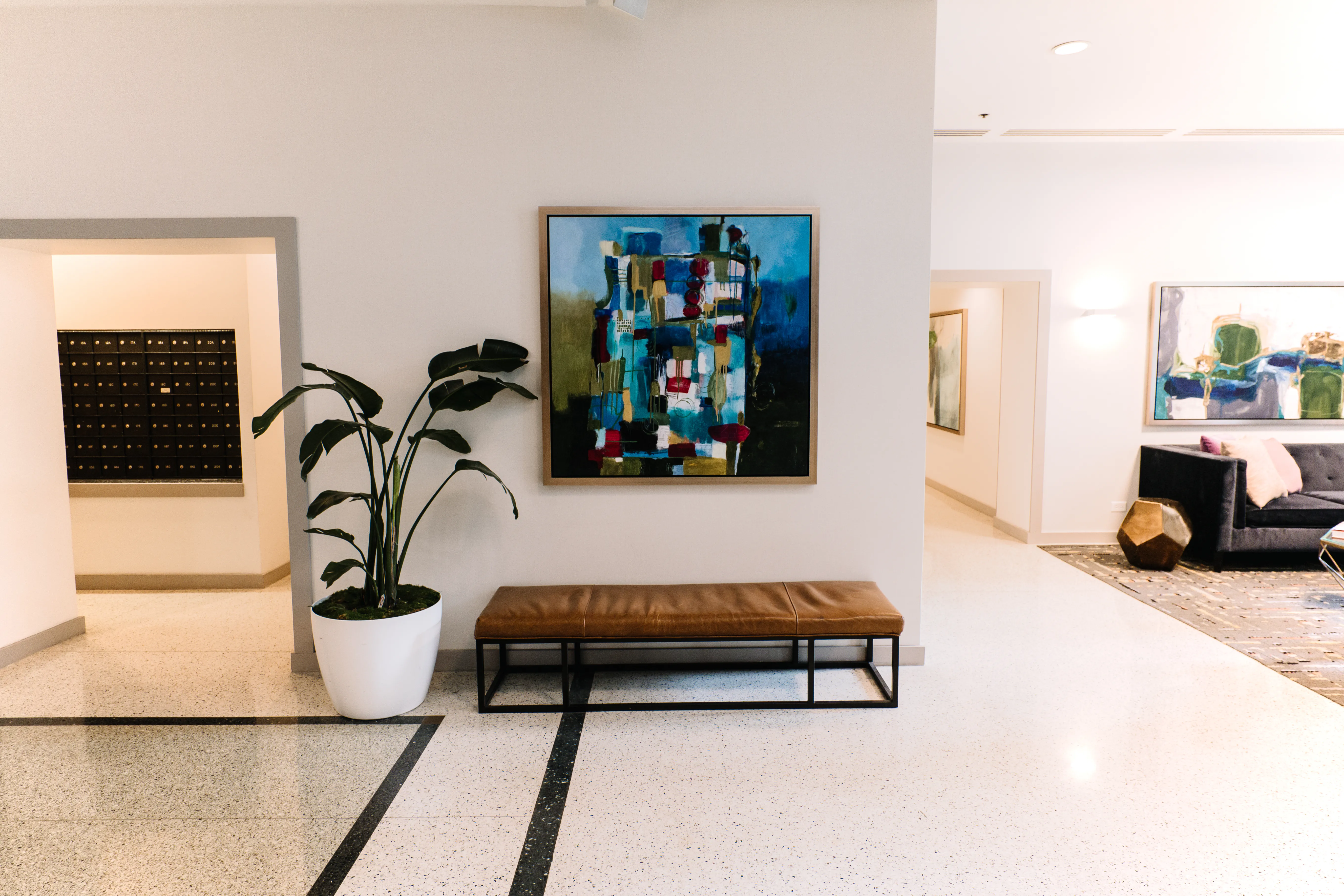 Entrance Lobby at 420 E Ohio Apartments in Streeterville Chicago
