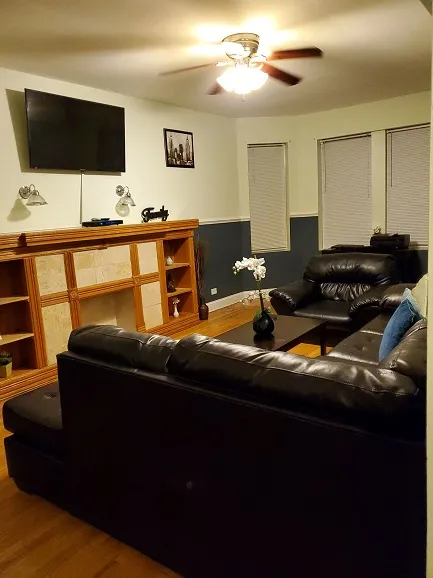 3565 W LYNDALE ST 60647-unit#2W-Chicago-IL