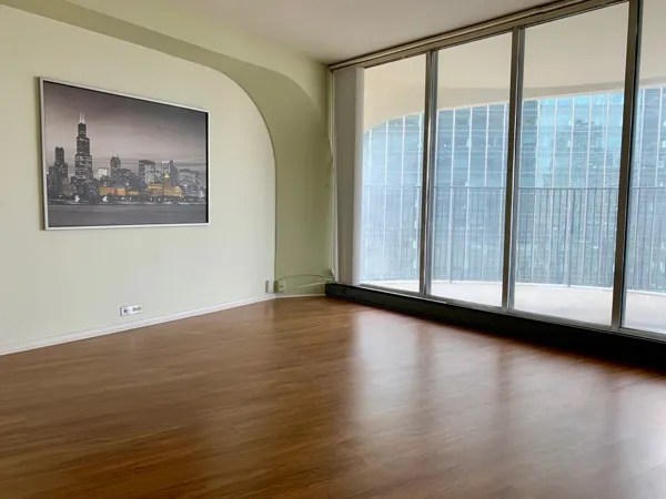 300 N STATE ST 60654-Marina City-Chicago-IL