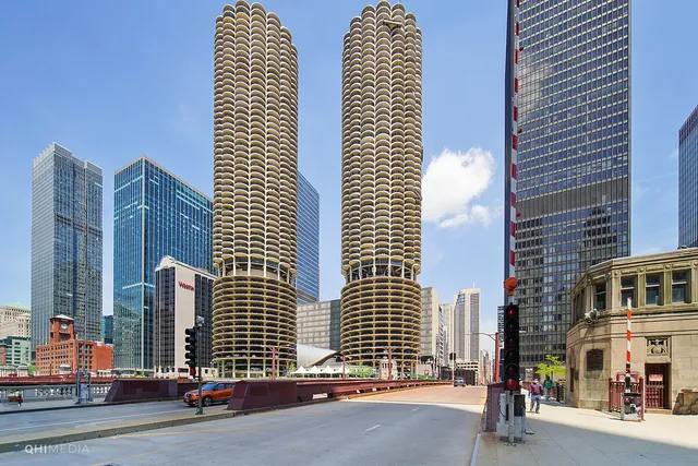 300 N STATE ST 60654-Marina City-Chicago-IL