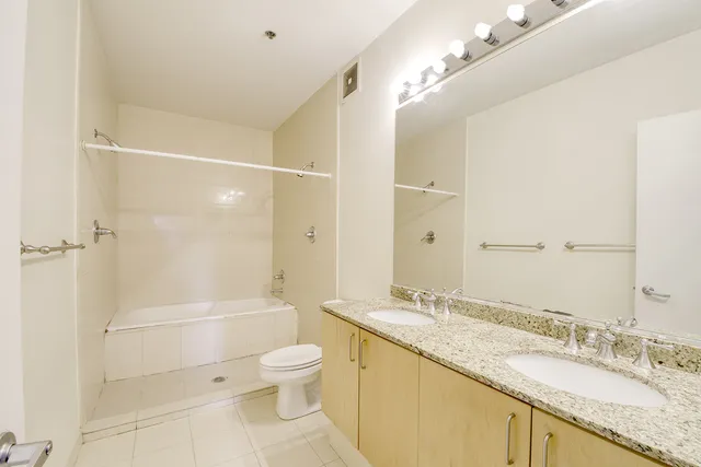 Metropolitan Place Apartments