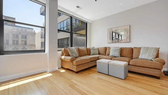 Metropolitan Place Apartments