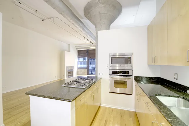 Metropolitan Place Apartments