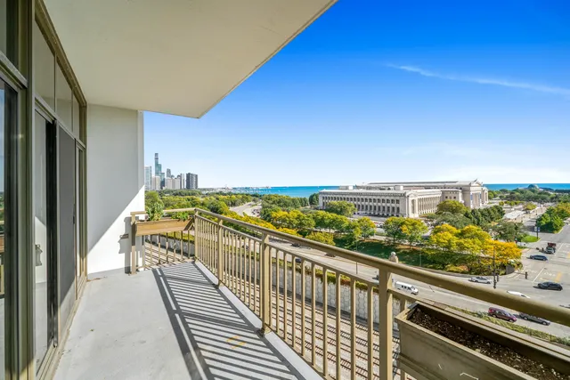 Museum Park Tower II Apartments