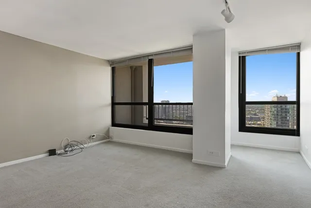 Newberry Plaza Apartments