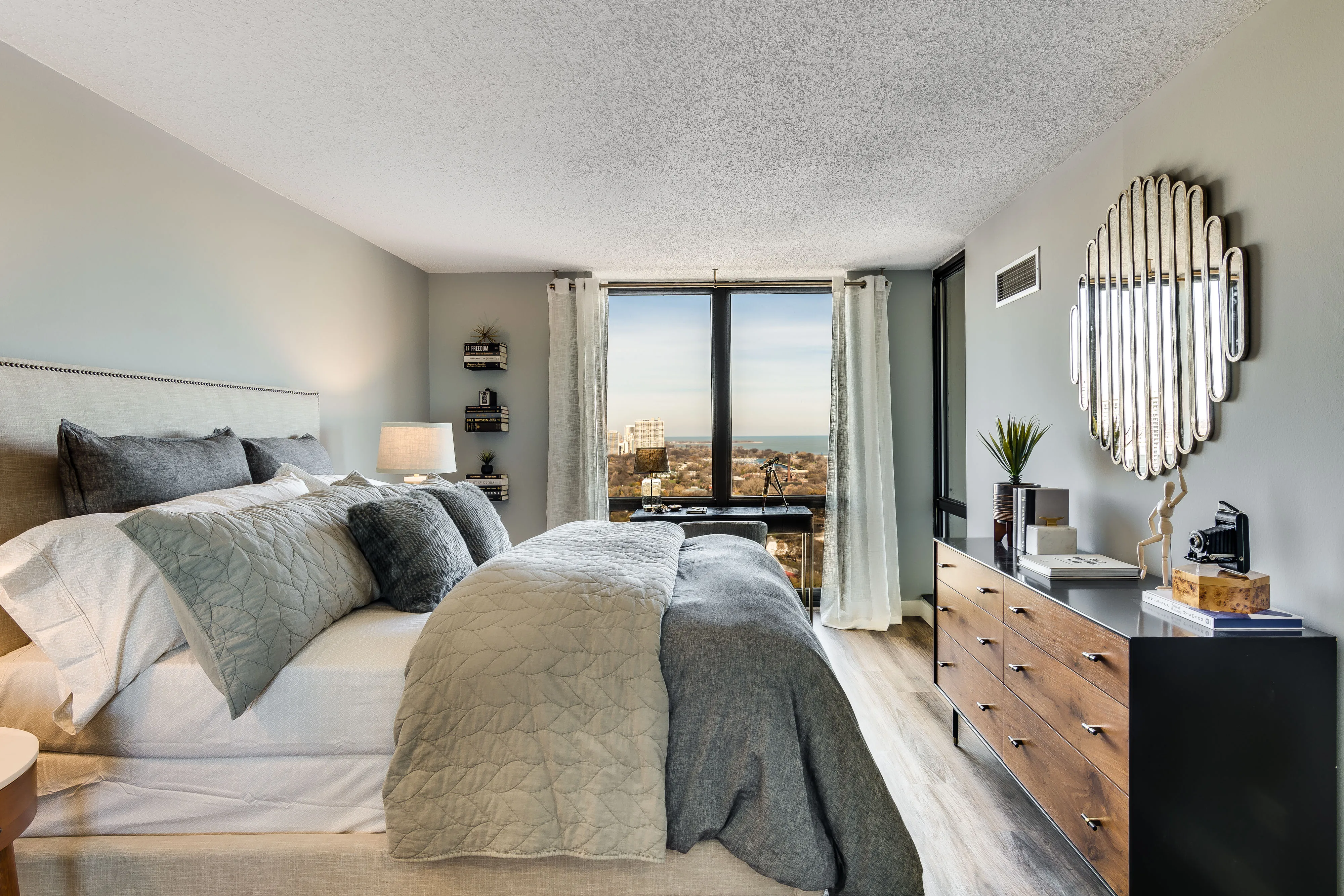 one bedroom model unit at Eugenie Terrace on the Park Apartments