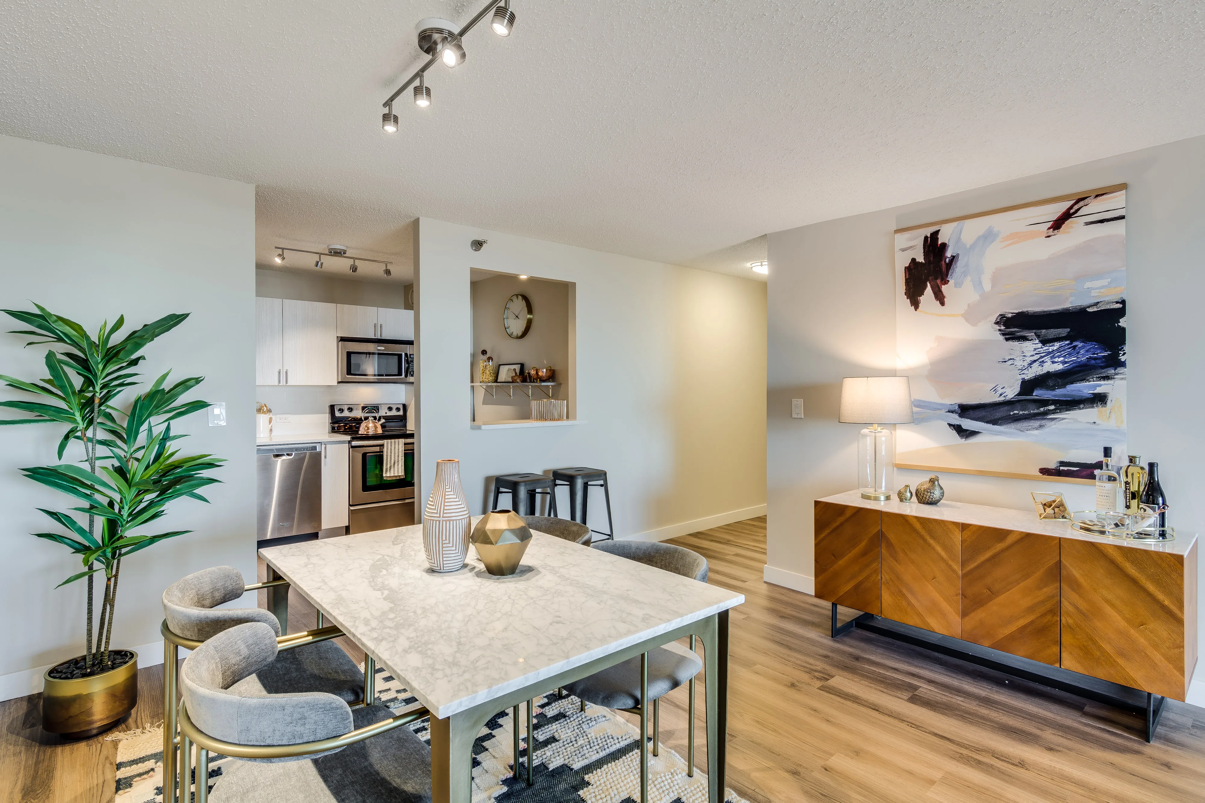 one bedroom model unit at Eugenie Terrace on the Park Apartments