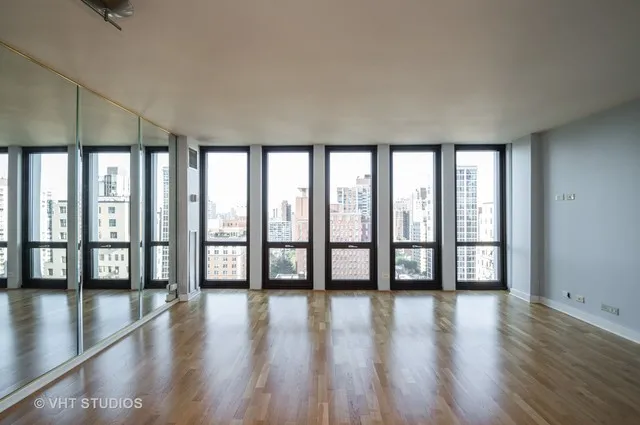 One East Scott Apartments