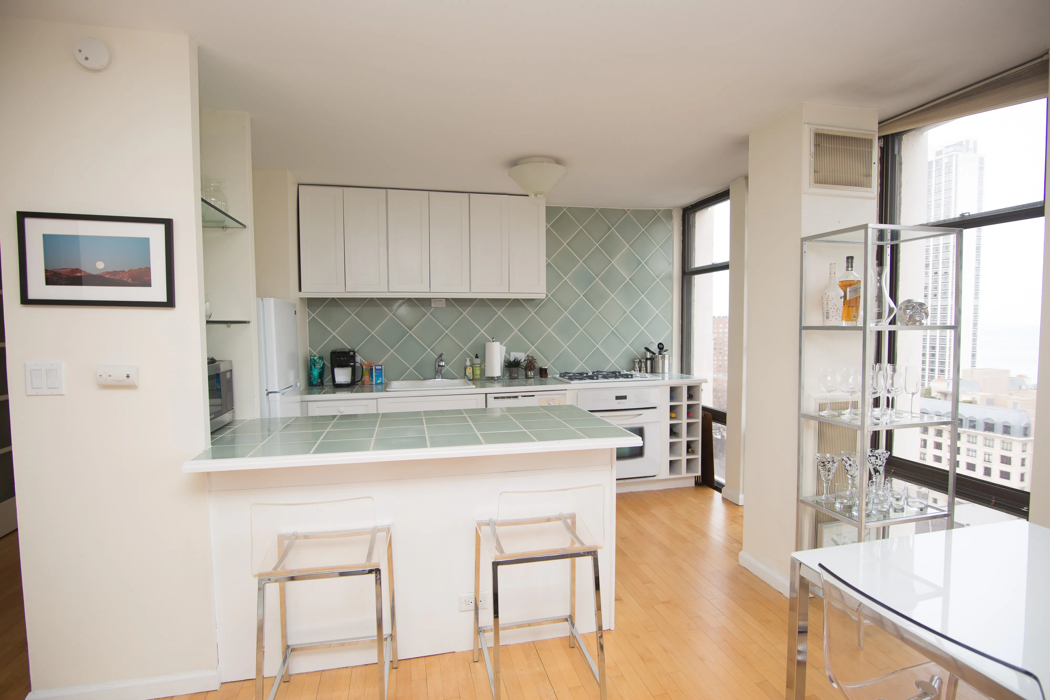 One East Scott Apartments