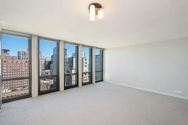 One East Scott Apartments