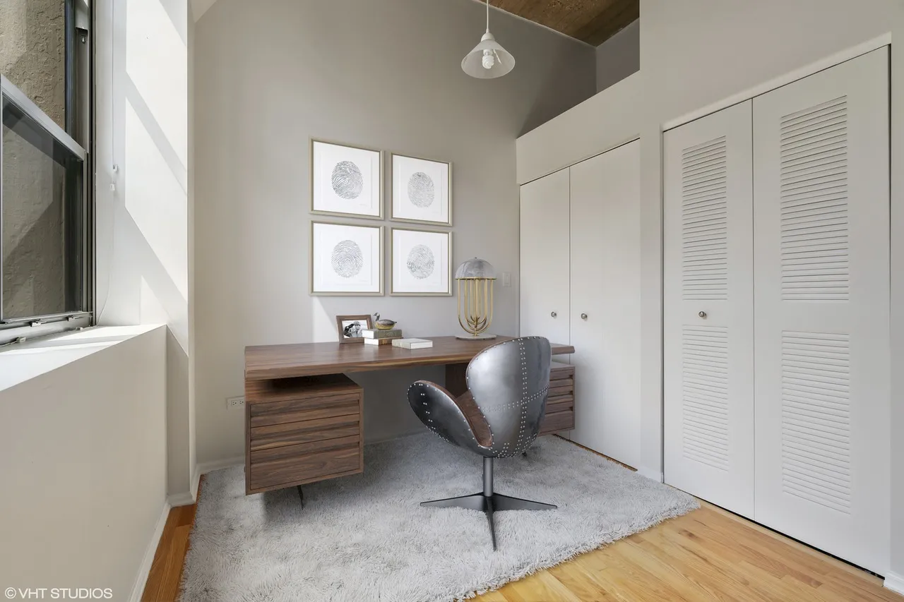 One River Place Apartments