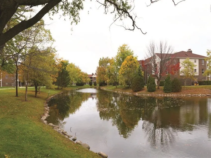 Orion Arlington Lakes Apartments