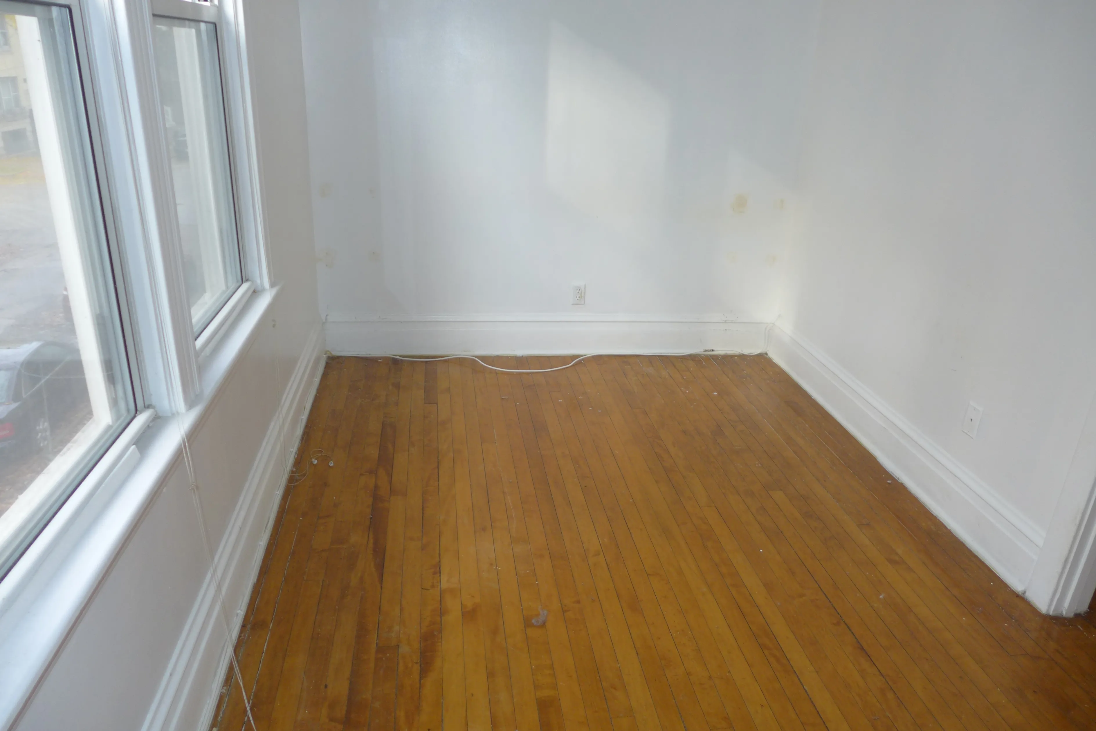 3209 N OAKLEY AVE 60618-unit#2R-Chicago-IL