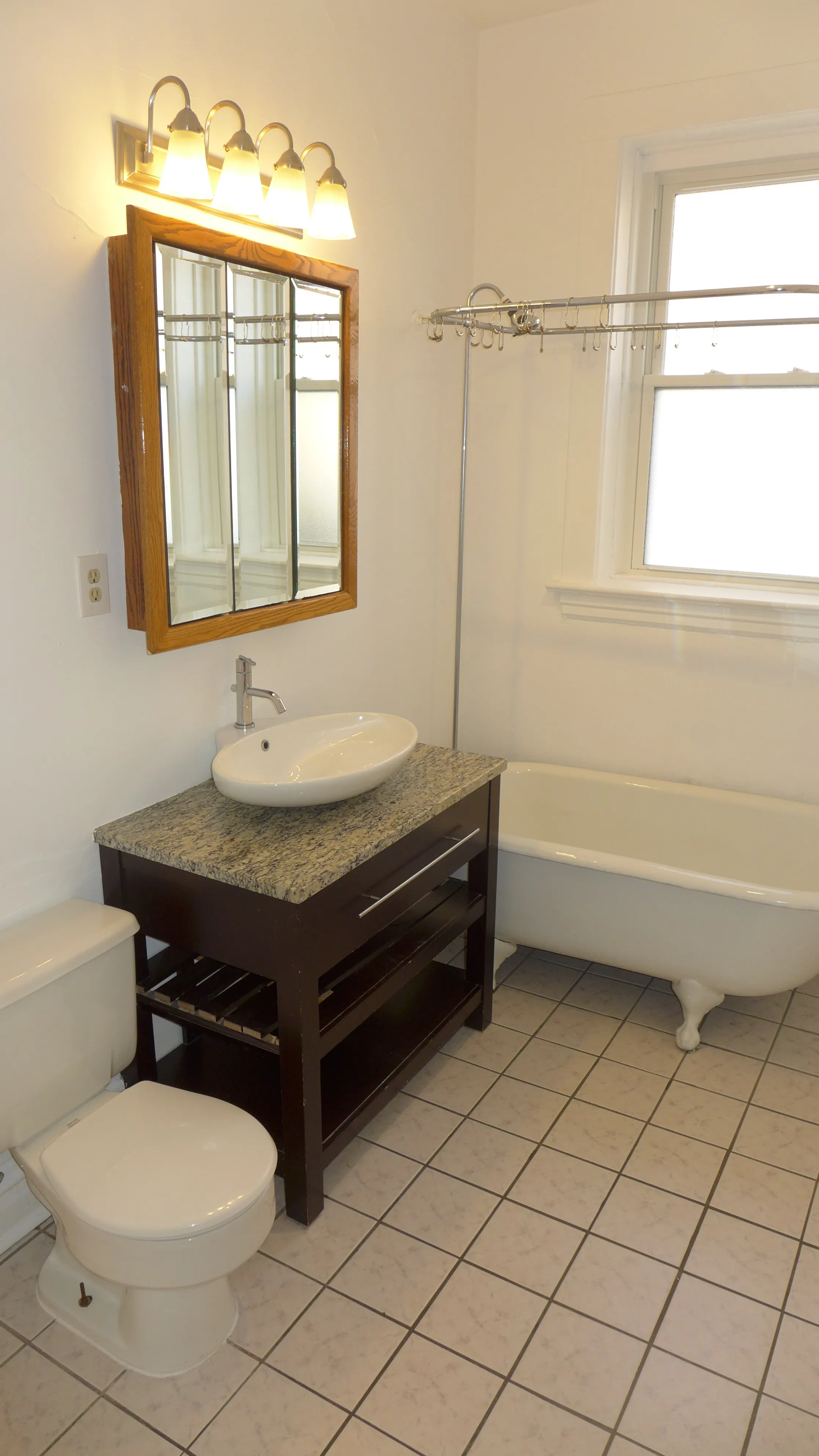 1237 W ADDISON ST 60613-unit#Apt 2-Chicago-IL