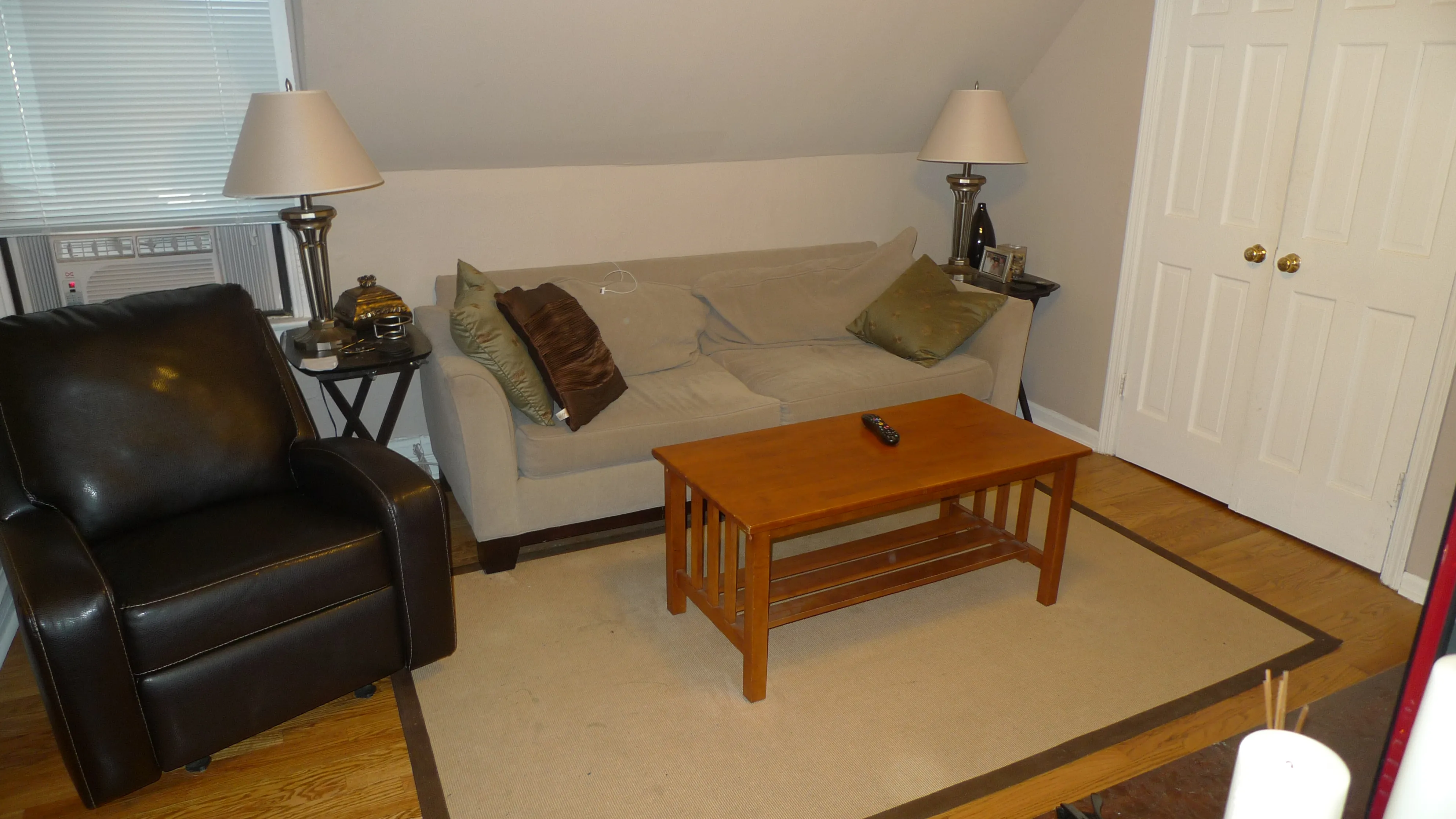 1210 W OAKDALE AVE 60657-unit#2-Chicago-IL