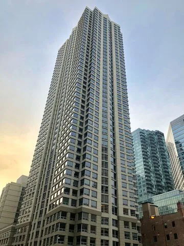 Plaza 440 Apartments