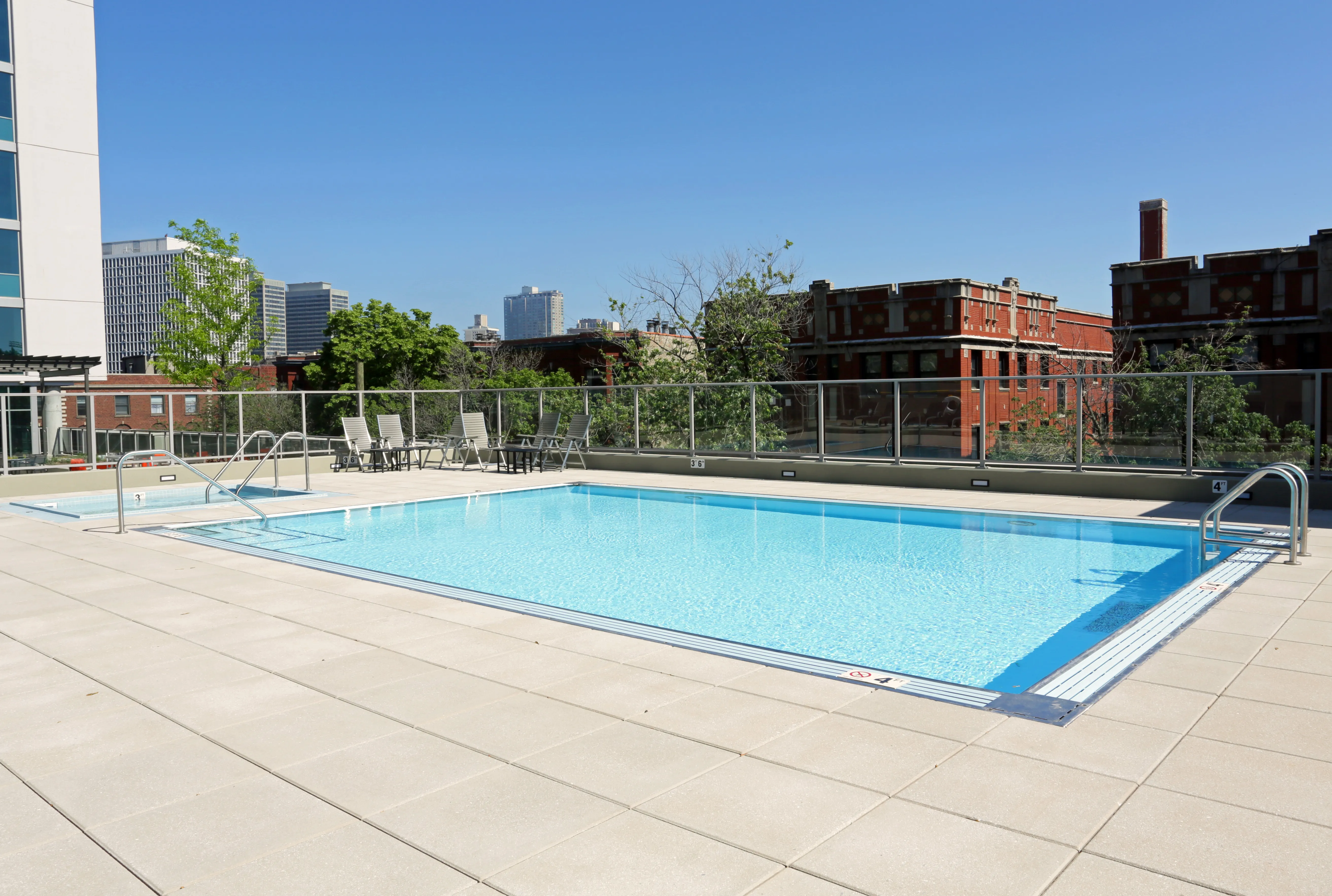 Halsted Flats Apartments