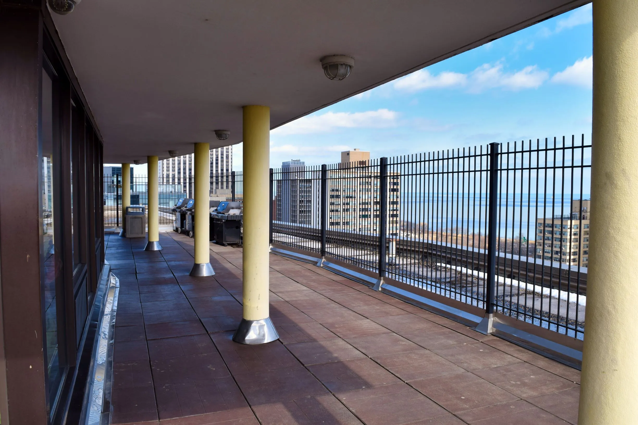 2930 N SHERIDAN RD 60657-unit#1902-Chicago-IL