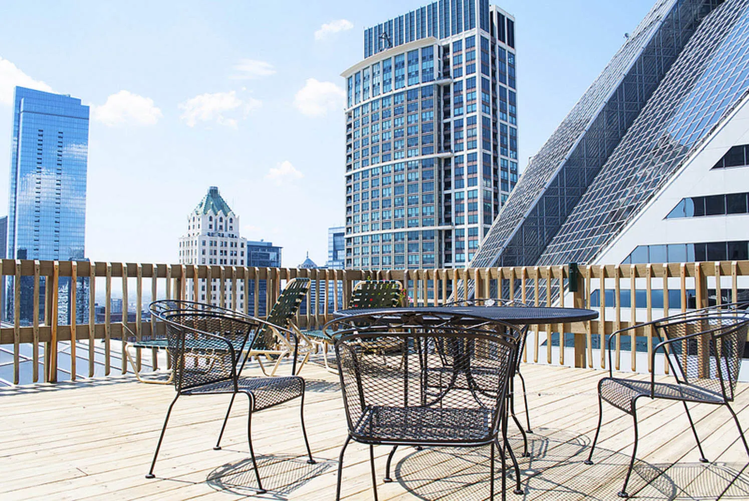 Millennium Park Plaza Apartments