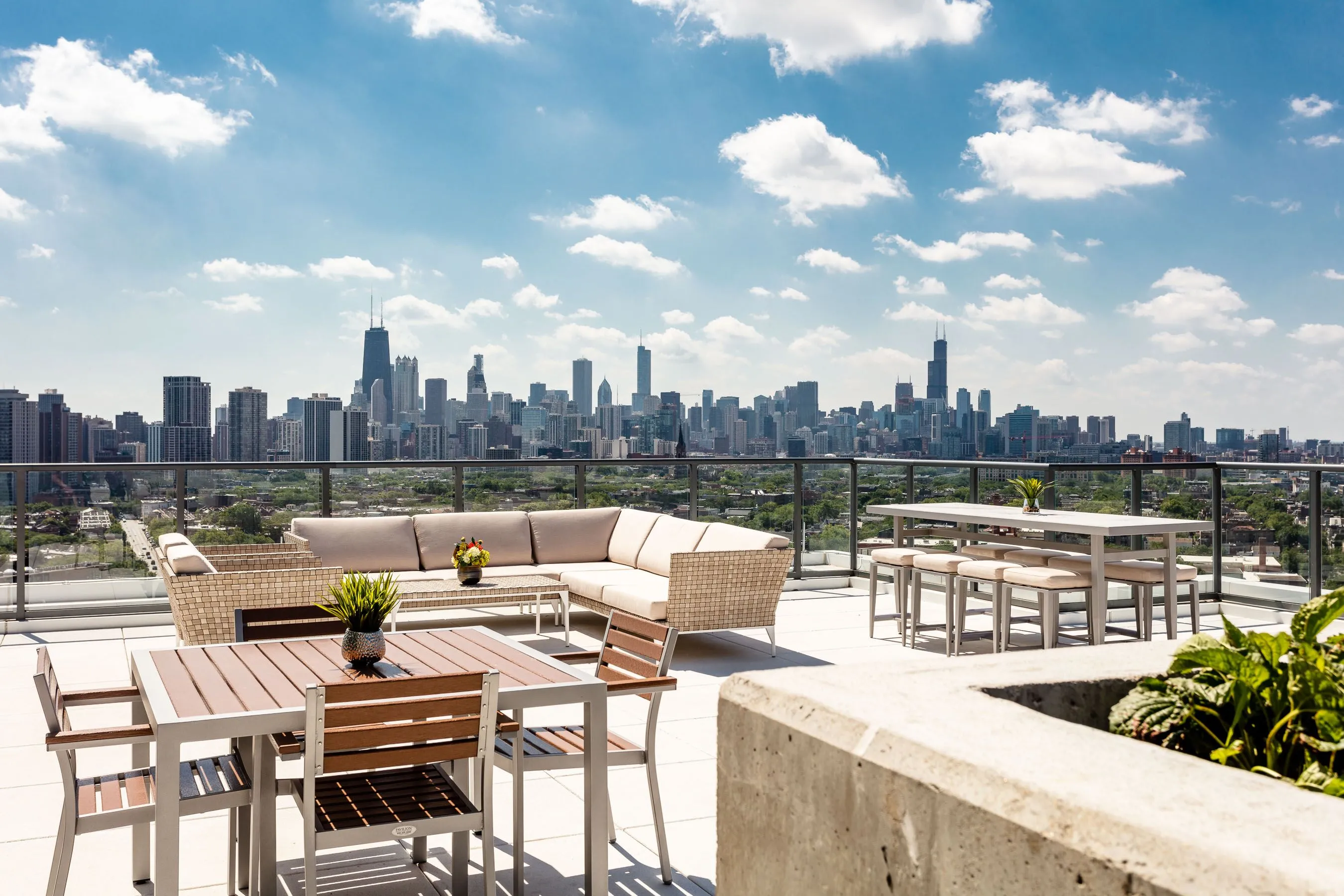 Lincoln Common Apartments