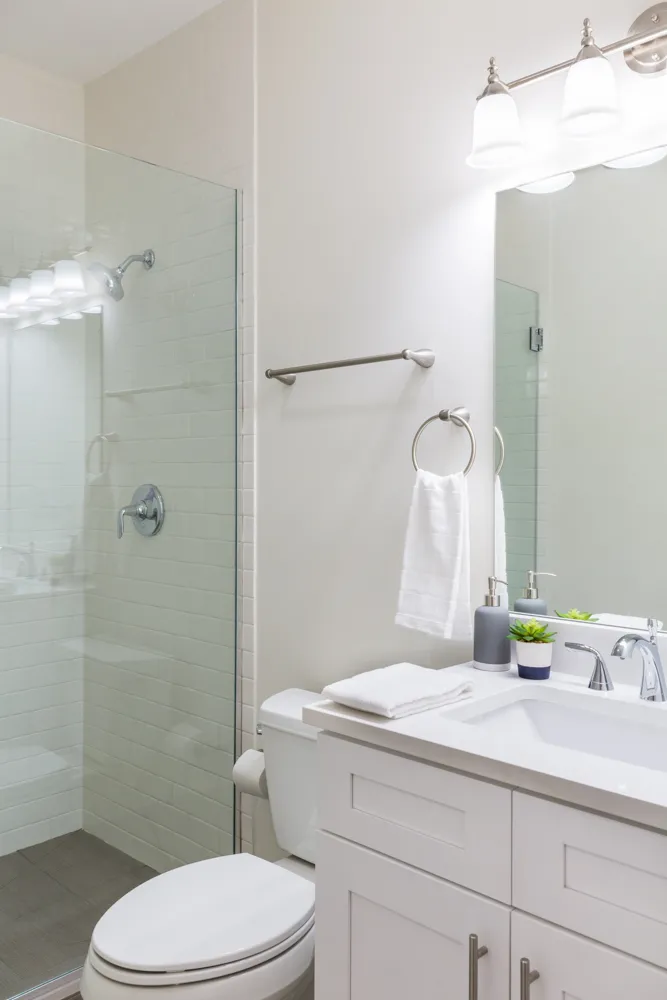 bathroom at Common Briar Apartments in Lakeview Chicago