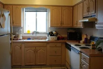 2201 Ridge Apartments