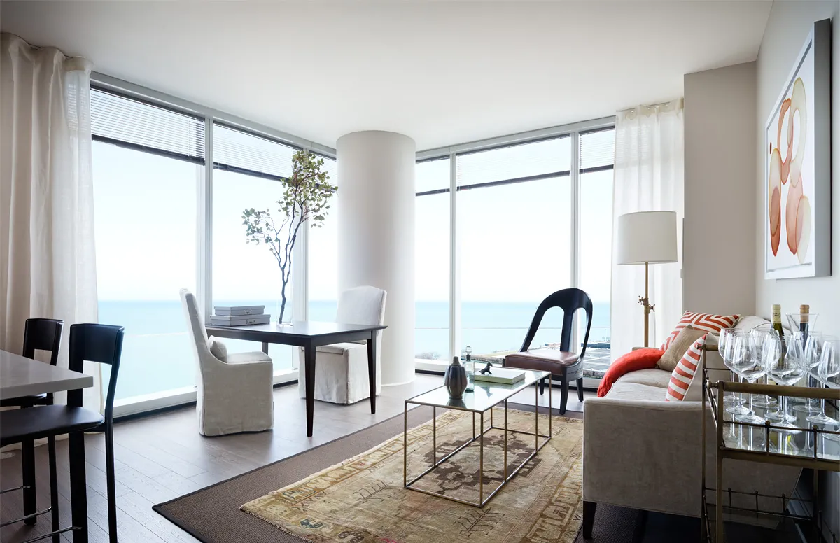 500 Lake Shore Drive Apartments living room with view of Lake Michigan