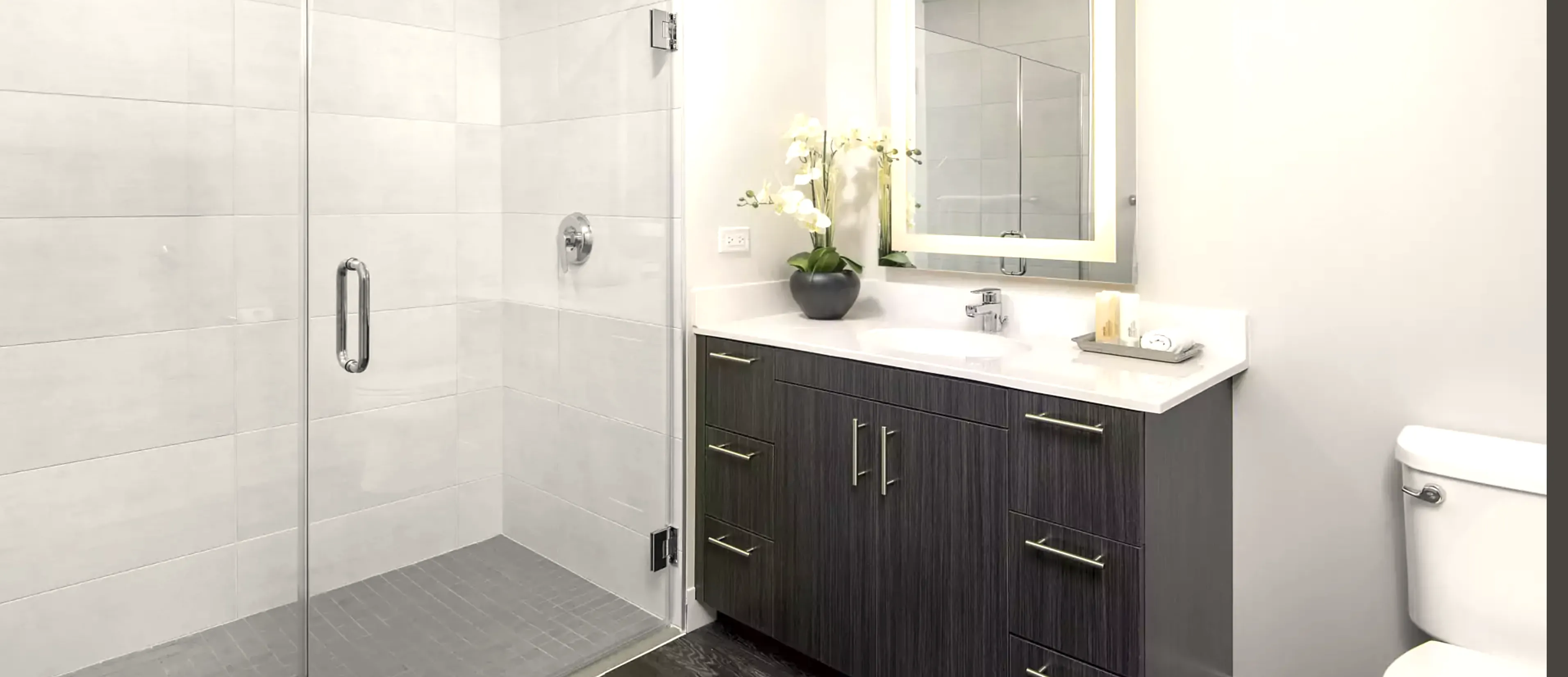 Eight Eleven Uptown Apartments