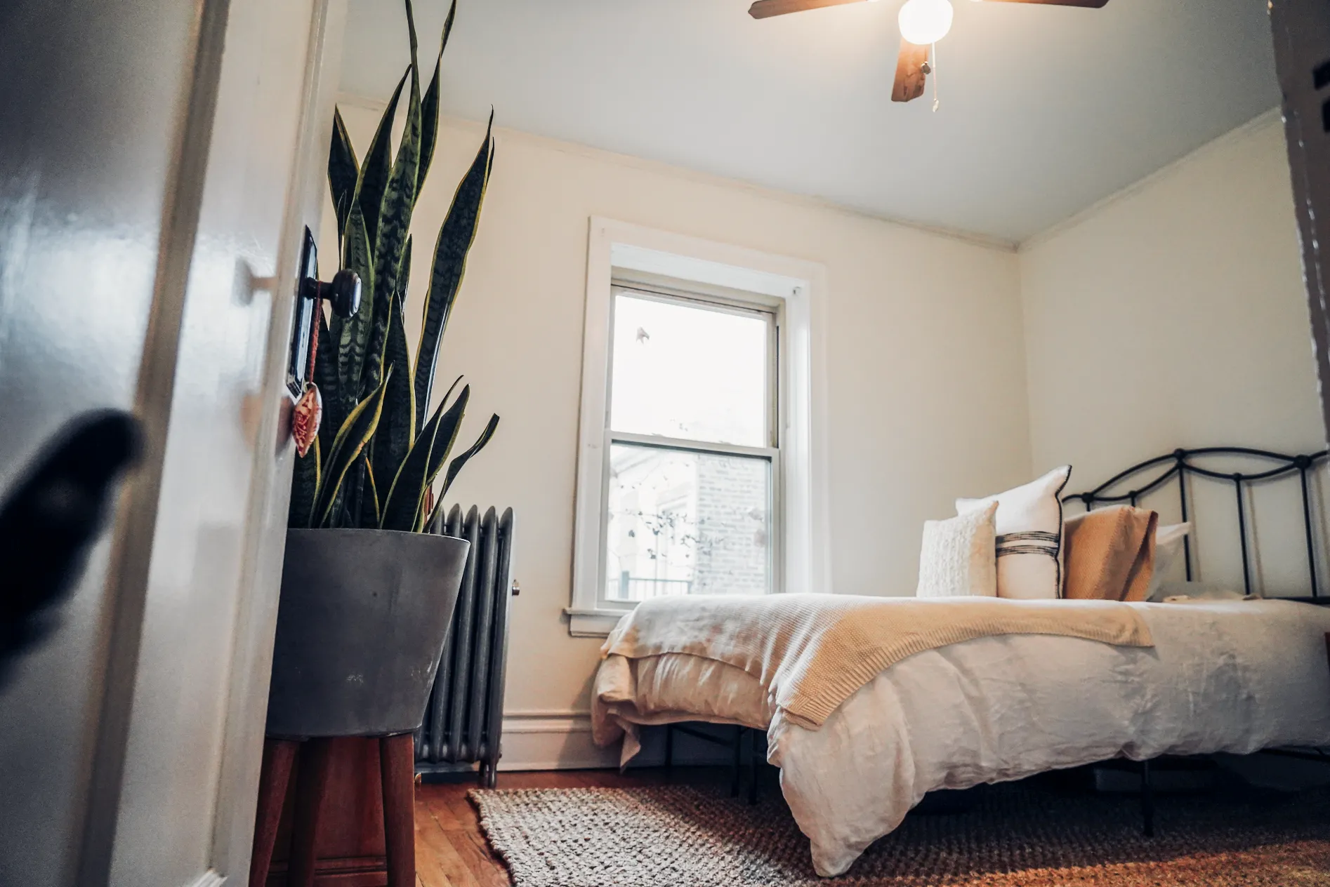 1746 W WINNEMAC AVE 60640-Winnemac Apartments-unit#3S-Chicago-IL