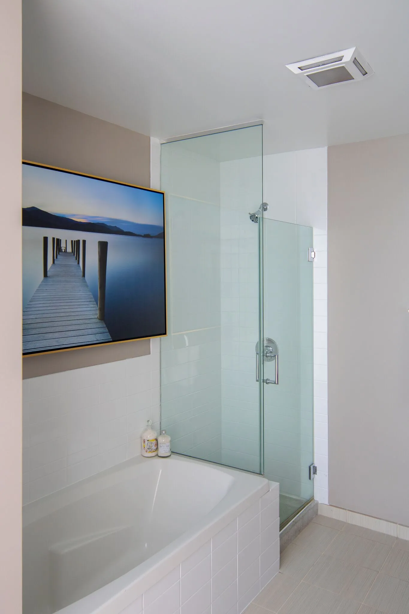 State & Grand Apartments