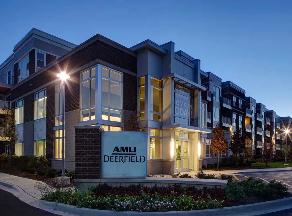 AMLI Deerfield Apartments
