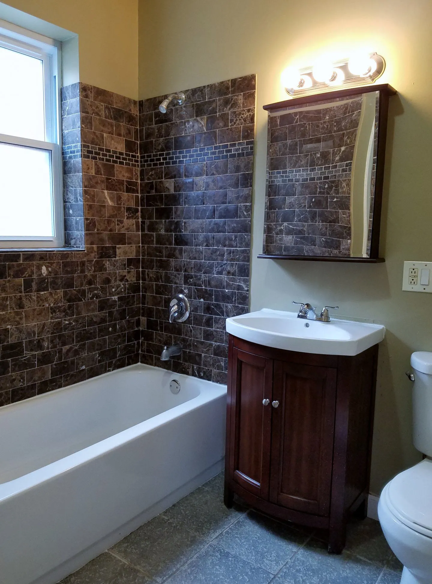 4440 N ST LOUIS AVE 60625-4440 N. St. Louis-unit#002-Chicago-IL