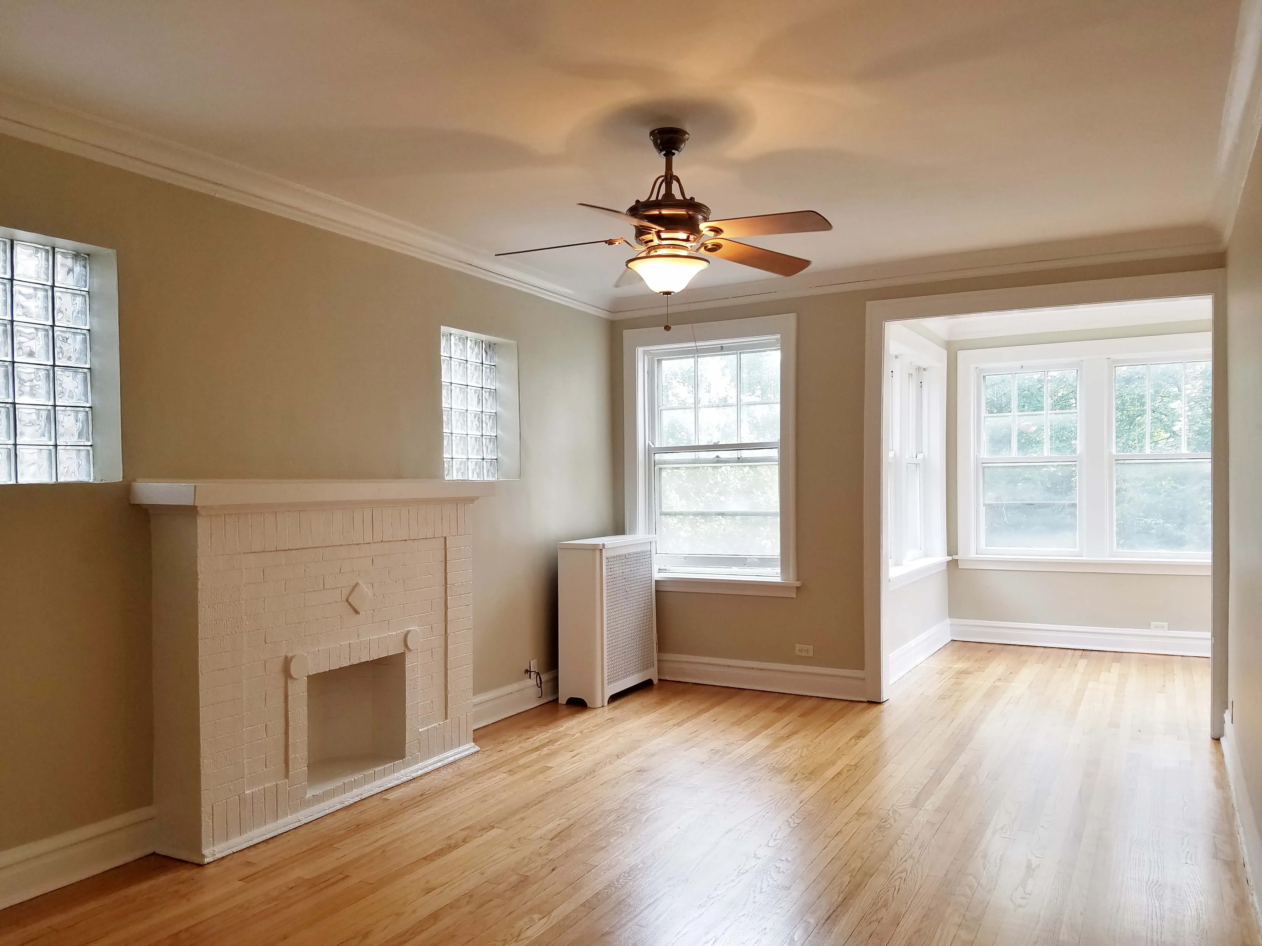 4440 N ST LOUIS AVE 60625-4440 N. St. Louis-unit#002-Chicago-IL