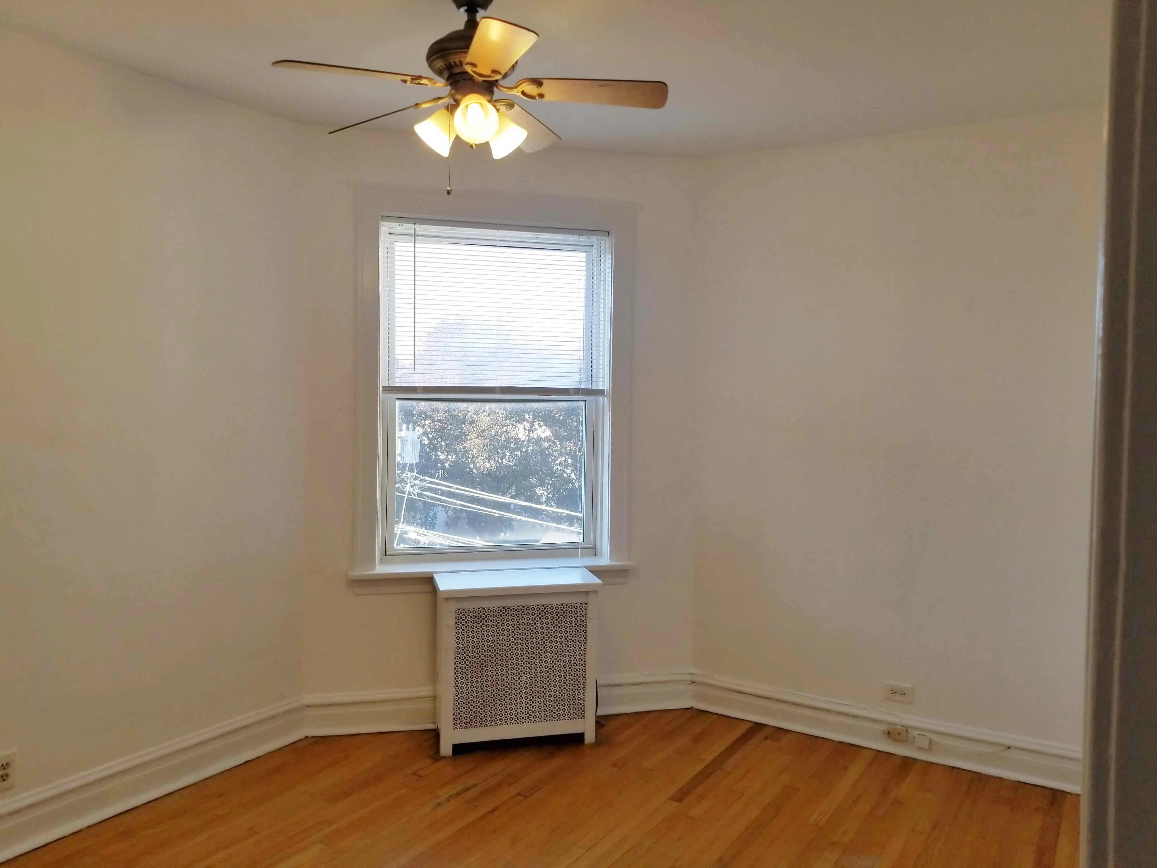 4440 N ST LOUIS AVE 60625-4440 N. St. Louis-unit#002-Chicago-IL