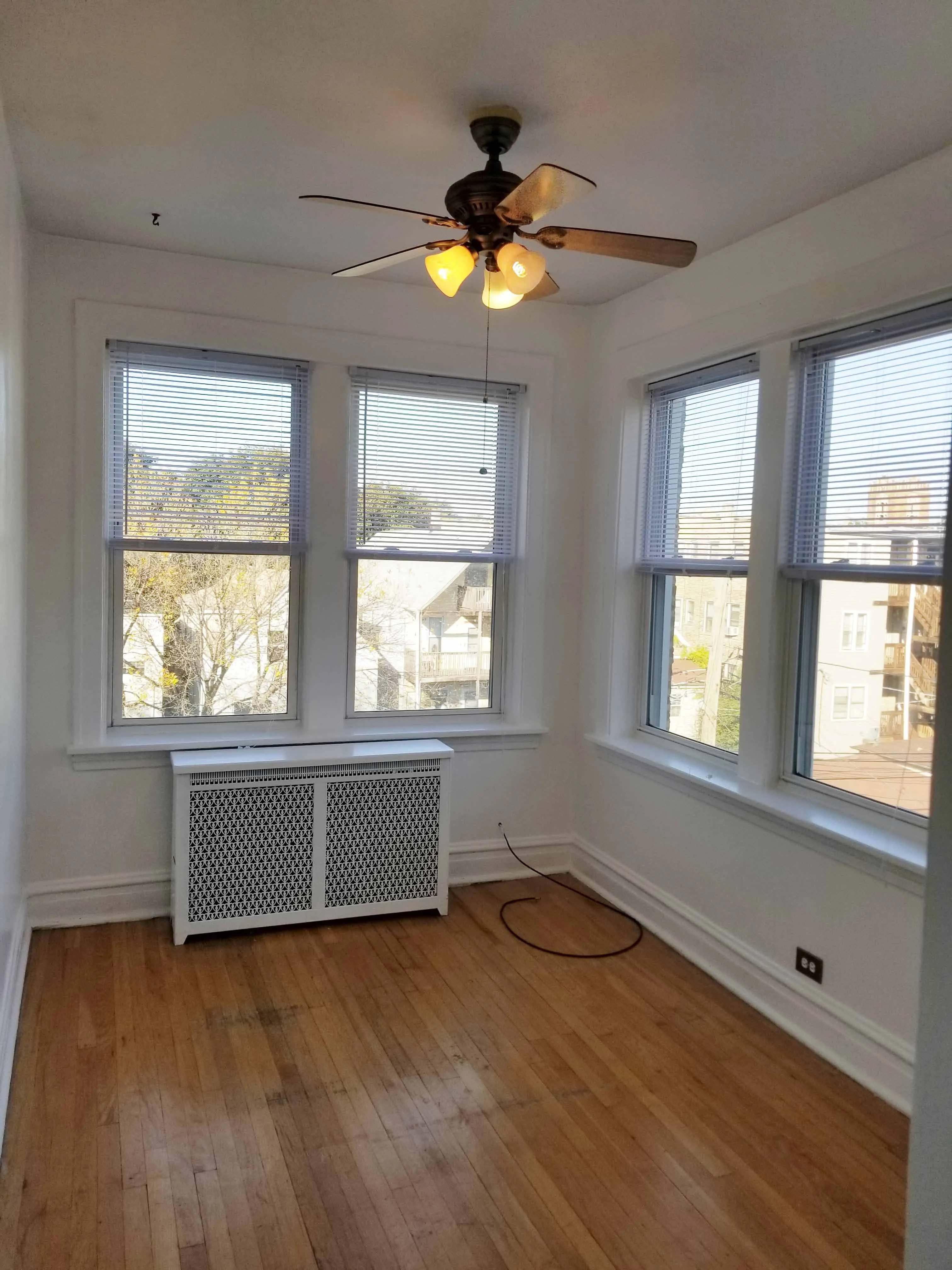 4440 N ST LOUIS AVE 60625-4440 N. St. Louis-unit#002-Chicago-IL