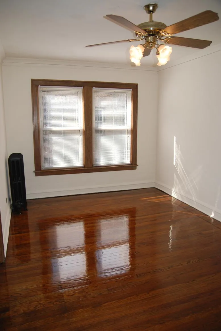 520 West Belden Apartments