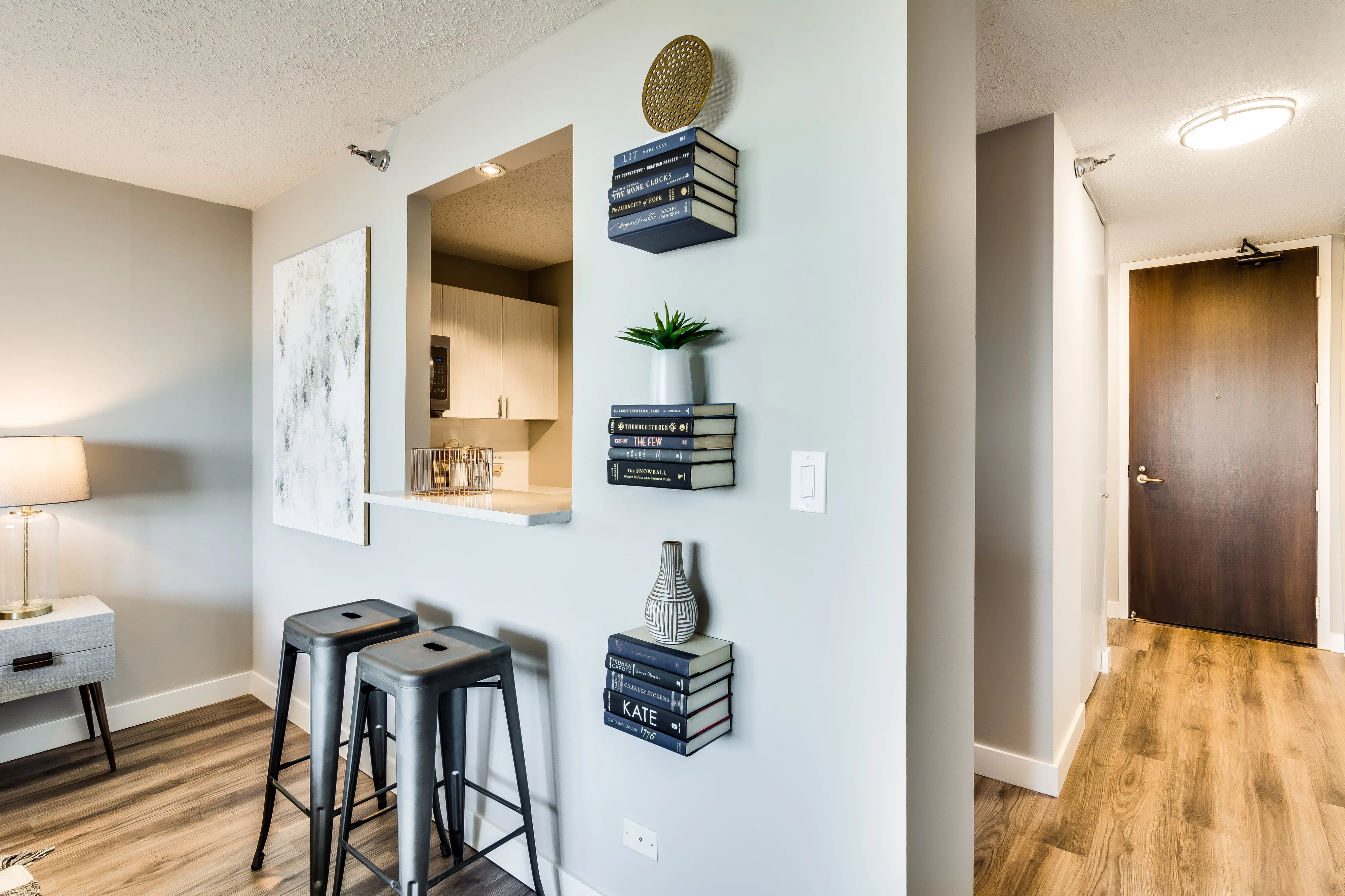 one bedroom model unit at Eugenie Terrace on the Park Apartments