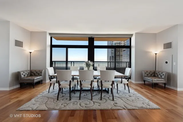 The Columbian Apartments