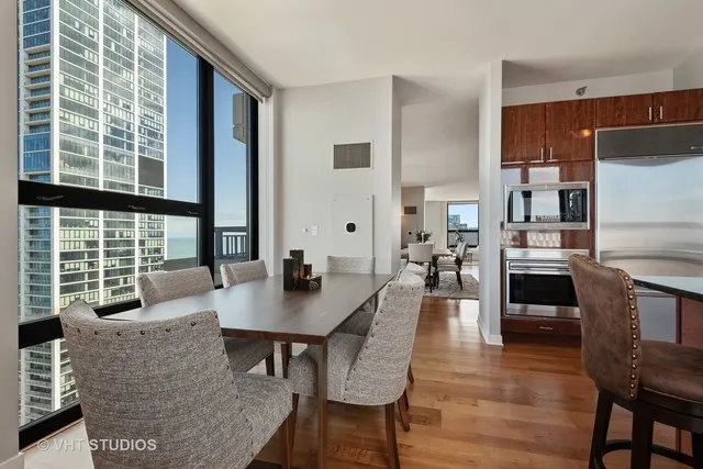 The Columbian Apartments