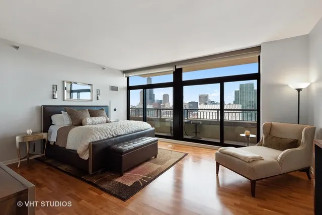 The Columbian Apartments