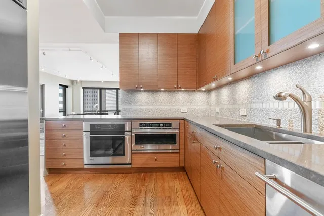 The Heritage at Millennium Park Apartments