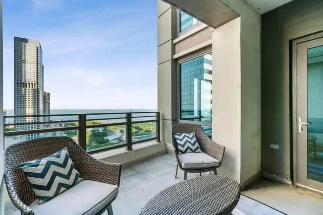 The Heritage at Millennium Park Apartments