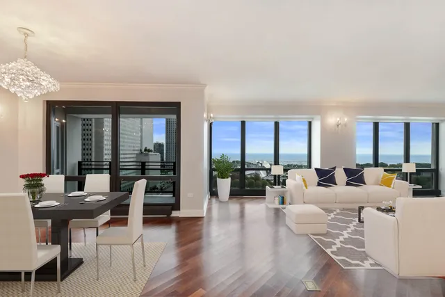 The Heritage at Millennium Park Apartments