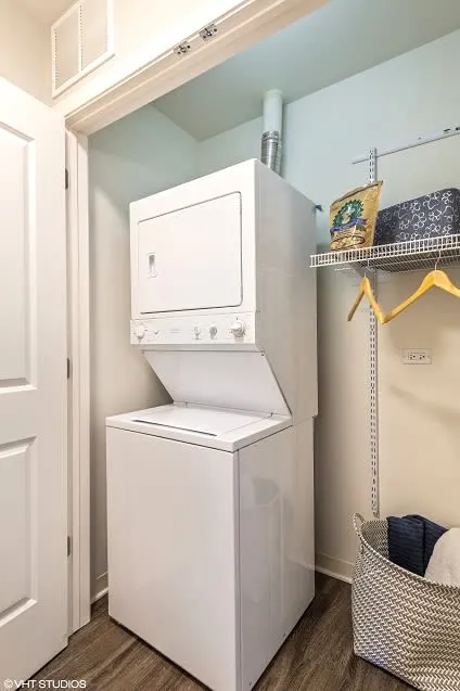 The Morgan at Loyola Station Apartments