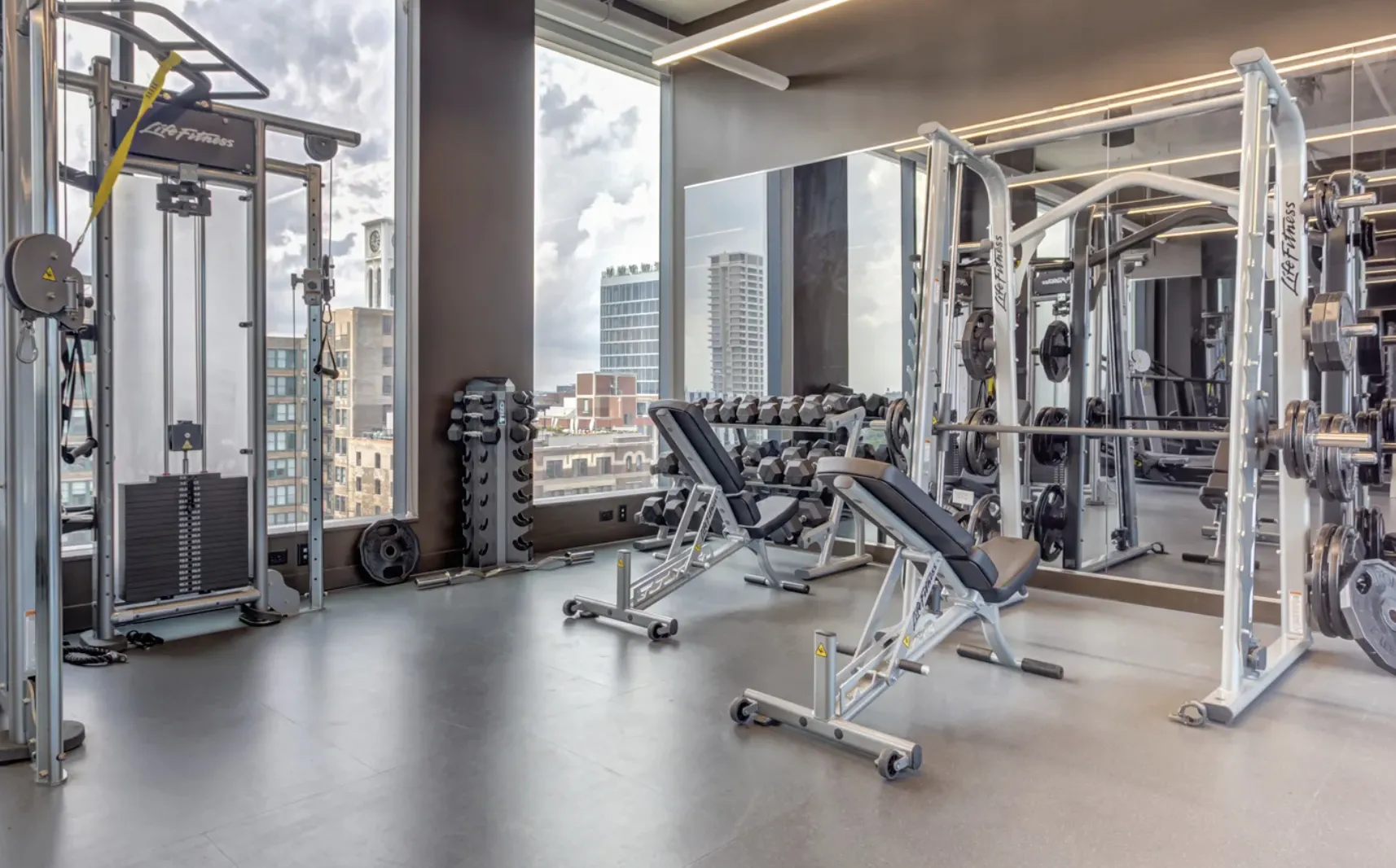 laundry room at The Van Buren Apartments in the West Loop in Chicago