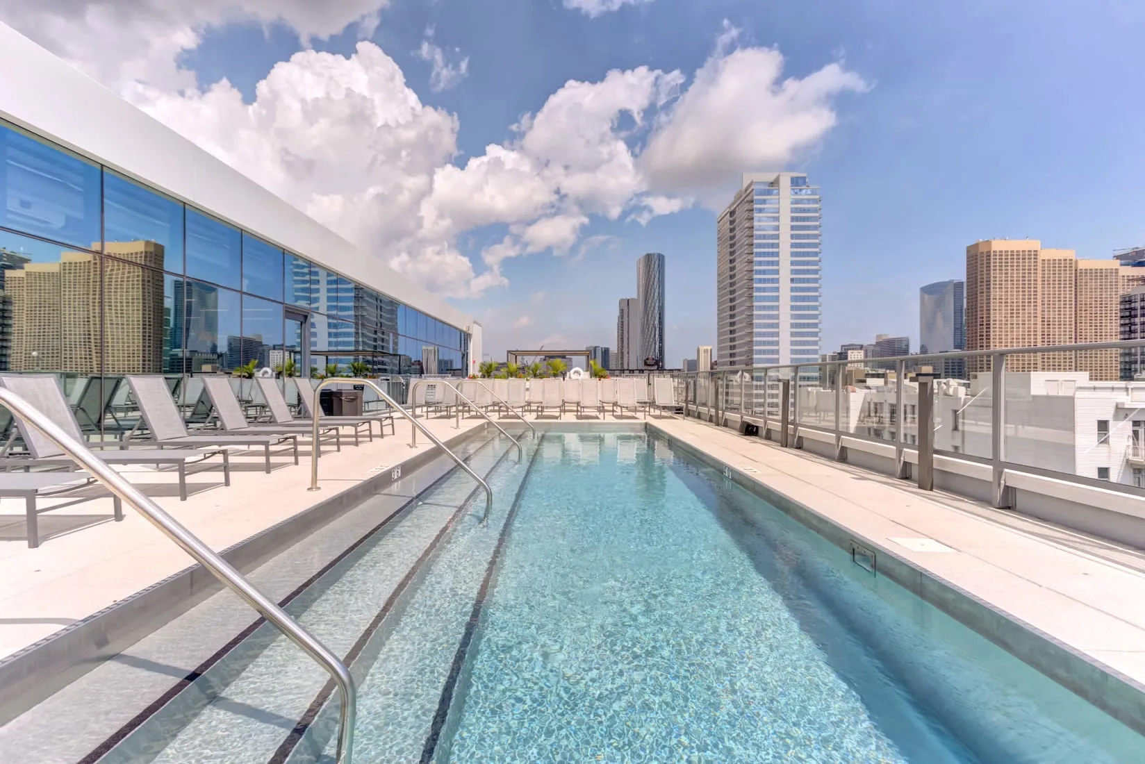 bathroom at The Van Buren Apartments in the West Loop in Chicago